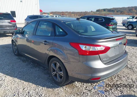 2014 Ford Focus Se z USA, uszkodzony, nr VIN 1FADP3F28EL368154